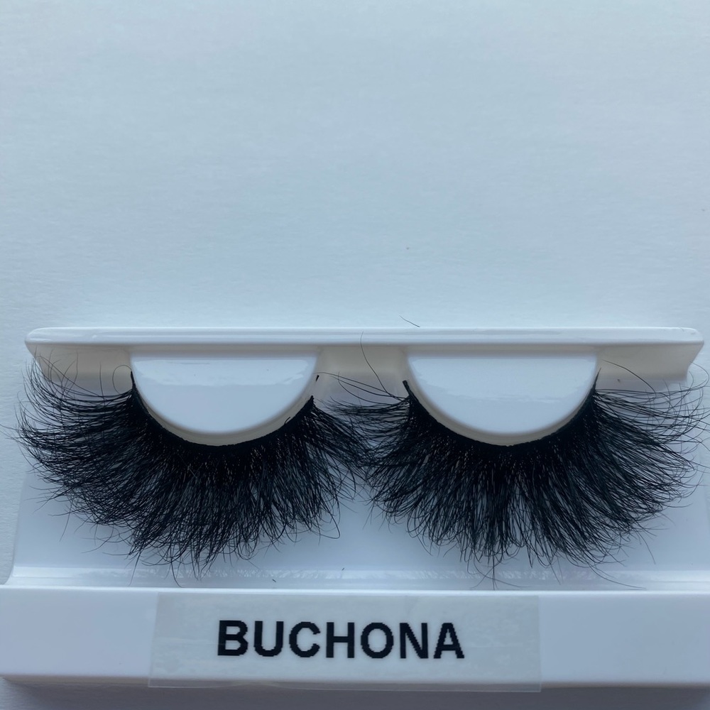 Eyelashes - Picture 4 of 8